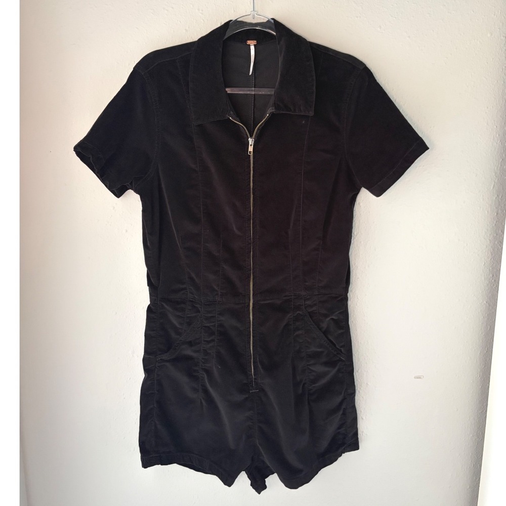 Free People We The Free Jayde Black Corduroy Zip Front Romper Shortsuit Size L
